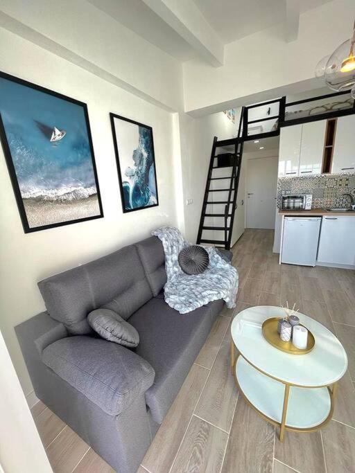 Belle Mar Sea View Studio Torrevieja Bagian luar foto