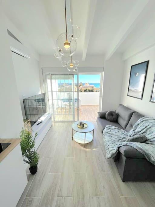 Belle Mar Sea View Studio Torrevieja Bagian luar foto